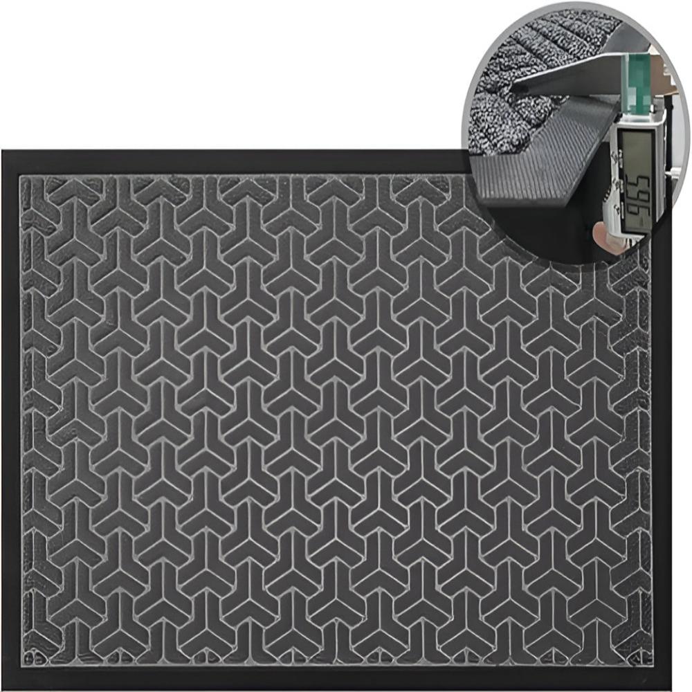 Entryway Mat with Geometric Pattern