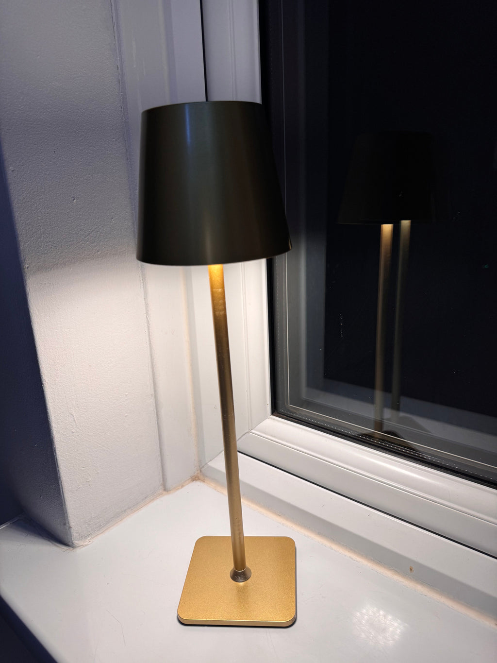 LumaNova Dimmable Table Lamp Cordless Bedside Light