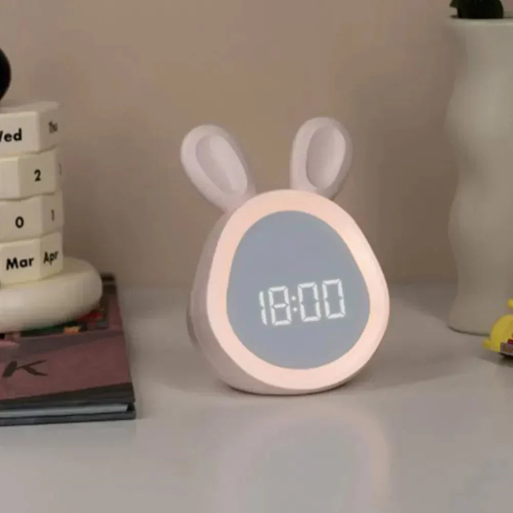 CuddleBun barne nattlampe og klokke USB oppladbar