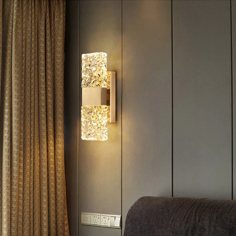 Avelyn Carlton Style Wall Light Handcrafted Ambient Illumination