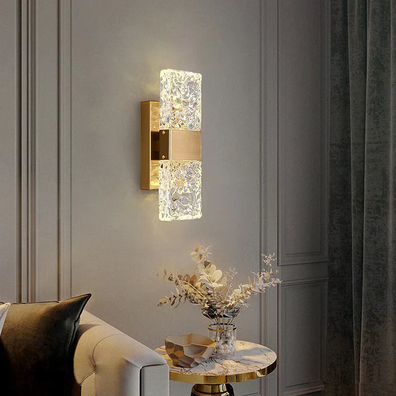 Avelyn Carlton Style Wall Light Handcrafted Ambient Illumination